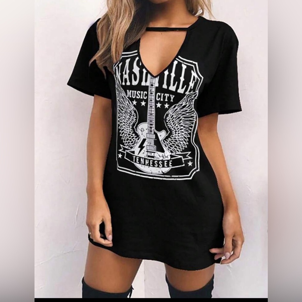 Black Graphic T-Shirt Dress